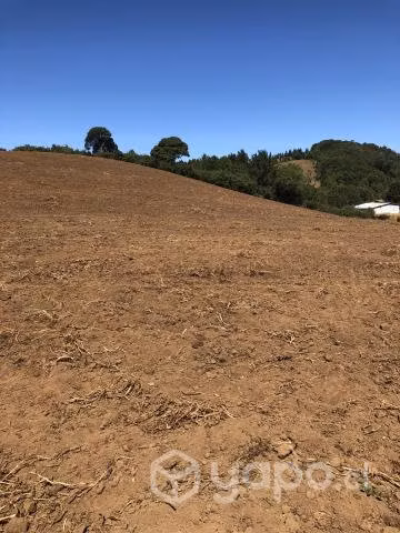 Vendo terreno con vista al lago