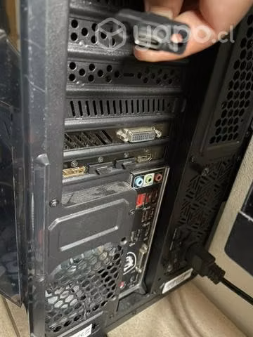 Computador Gamer con Refrigeración líquida Custom - Imagen 4