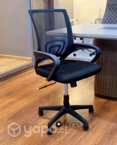 Sillas de escritorio nuevas/ patas plateadas