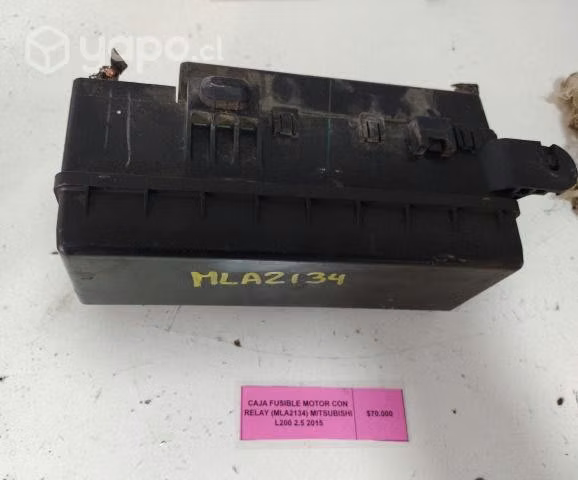 Caja Fusible Motor Con Relay Mitsubishi L200 2015