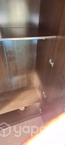 Closet 2 puertas seminuevo