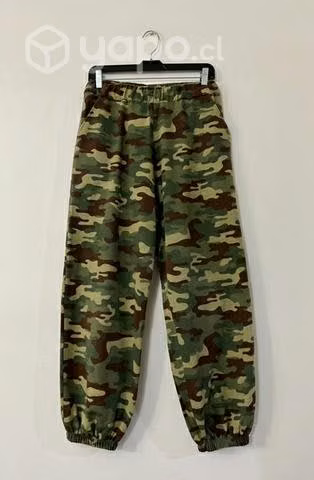 Joggins Camuflado Marca Pacifika Talla L