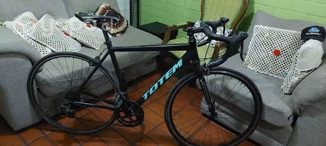 BICICLETA PISTERA TOTEM aro 28 talla L