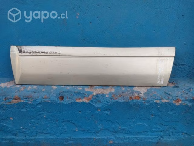 Moldura de puerta izq Suzuki Vitara 1996-1999