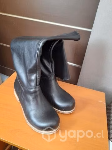 Bota de cuero