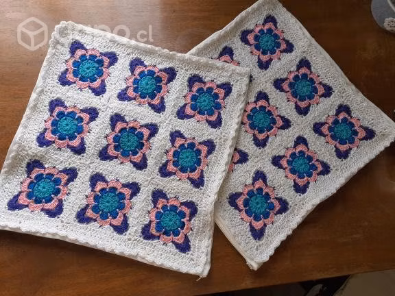 Cojines tejidos a crochet - Imagen 2
