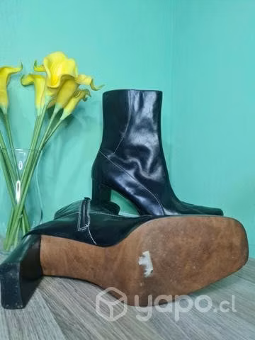 Par de botas mujer
