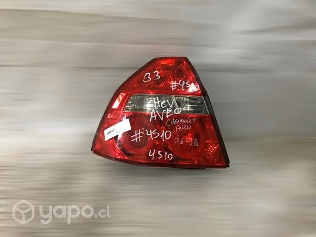 Foco trasero LH Chevrolet Aveo 2006 2016