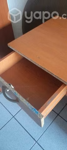 Escritorio sencillo y funcional - Imagen 6