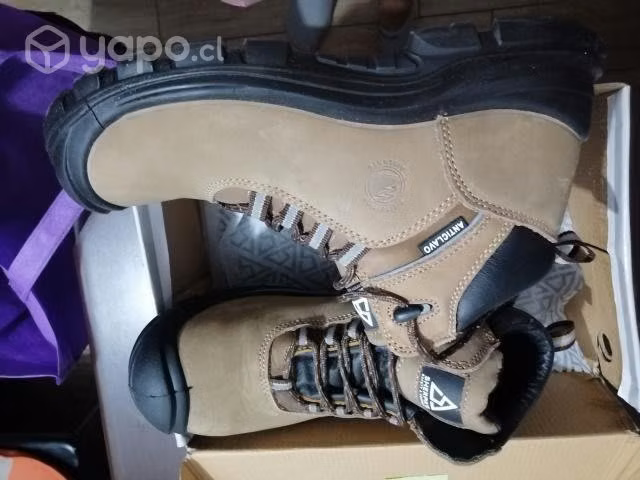 Zapatos de seguridad talla 43 nuevos