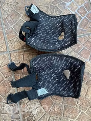 Protecciones Rodilleras + Muñequeras