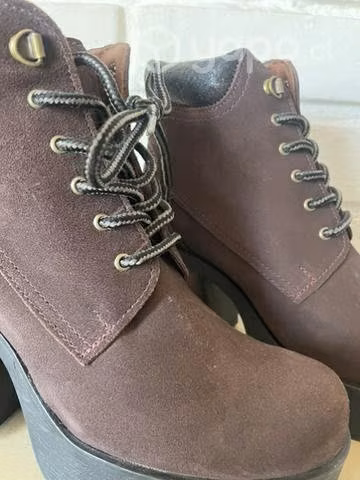 Botines nuevos - Imagen 3