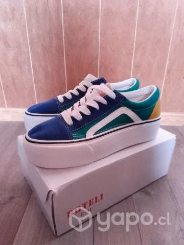 Zapatillas mujer (disponible)