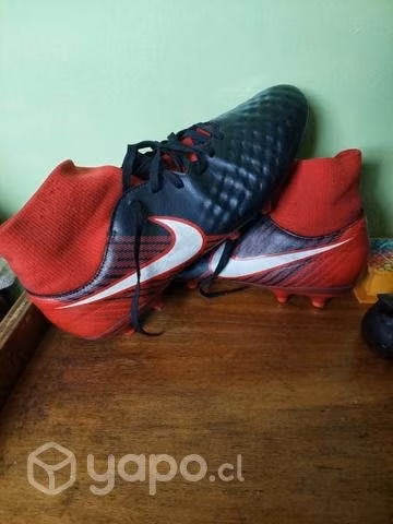 Zapatos de fútbol nike magista TALLA 45 (29cm)
