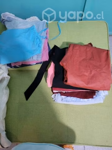 Lote de ropa extra linda - Imagen 2