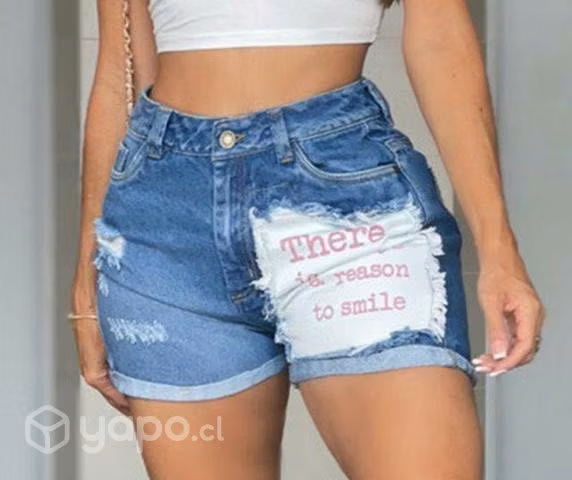 Short rígido estampado, marca colombiana Asísea