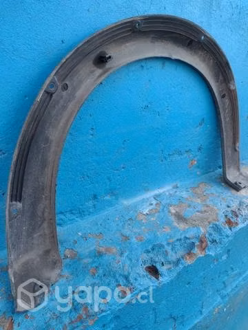 Moldura del der Chevrolet Montana 2005-2009 - Imagen 4