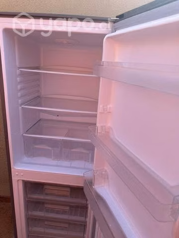 Refrigerador Madensa