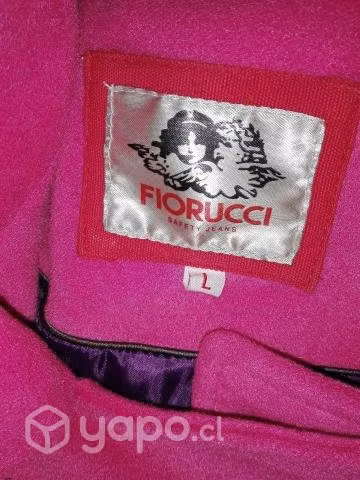 Abrigo marca fiorucci