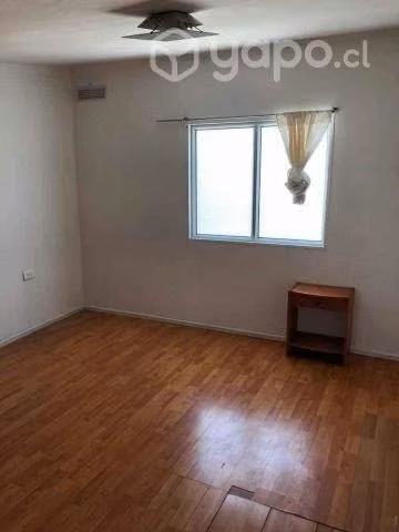 Amplia y comoda casa semi amoblada en arriendo