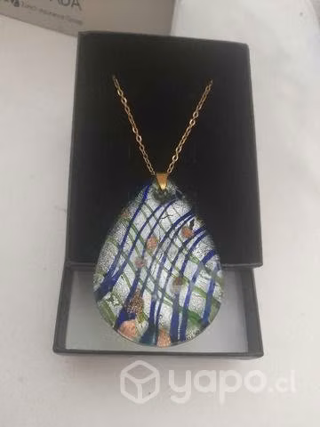 Lindos collares de piedras y vidrio - Imagen 3