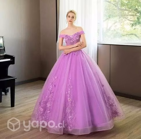 Hermoso vestido de quinceañera color lila