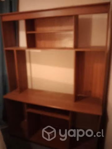 Estante de madera