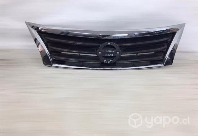 Máscara Nissan Altima 2017 2019