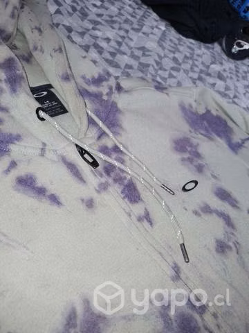 Polerón Oakley original intervenido