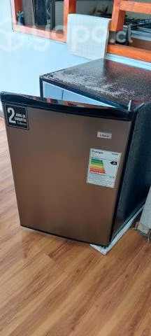 frigobar libero, poco uso, casi nuevo