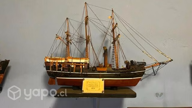 Barcos a escala hechos a mano