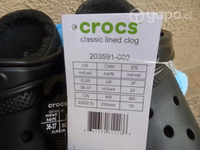 Sueco Crocs Classic ORIGINALES Chiporro interior ideal para profesionales de la salud.