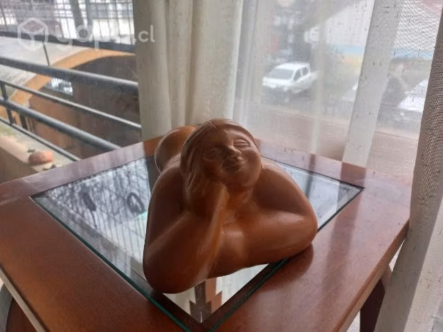 Figura mujer cerámica - Imagen 4