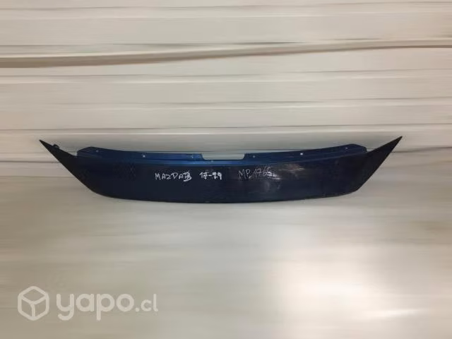 Moldura capot mazda 