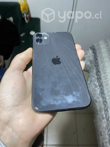 IPhone 11 64 GB Semi Nuevo Agrietado - Imagen 2