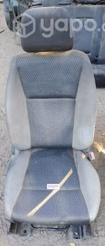 Juego Asientos (MTZ004) Mazda BT50 4x2 2.2 Diesel - Imagen 2