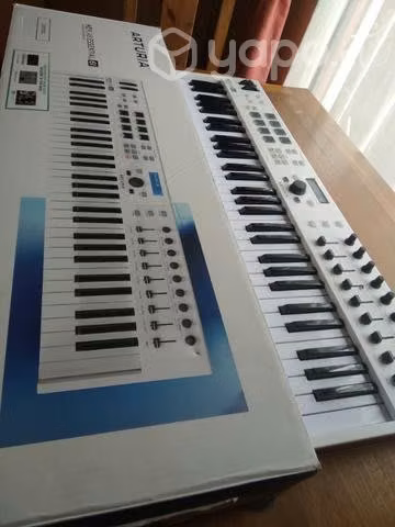 Controlador Midi Arturia Keylab 61 - Imagen 5