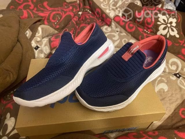 Zapatillas nuevas - Imagen 2