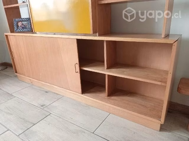 Mueble librero pared