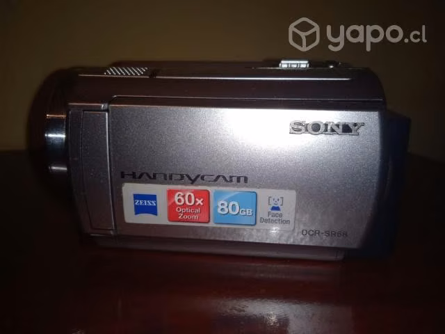 Handycam Sony modelo DCR-SR68