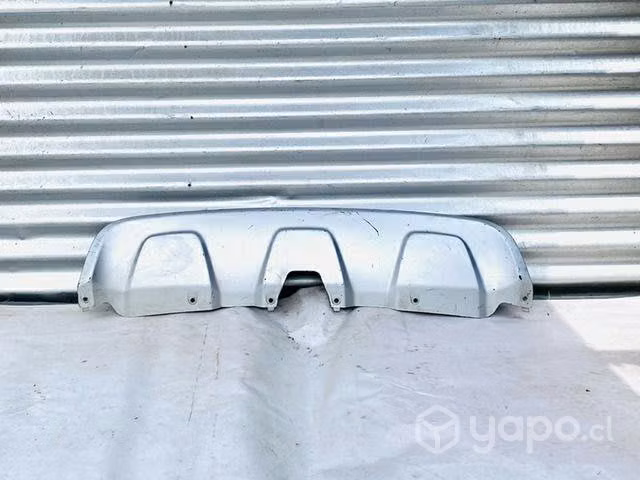 Spoiler embellecedor dongfeng dfm ax7