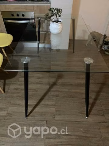 Mesa comedor de vidrio