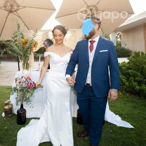 Vestido de novia + zapatos + tocado