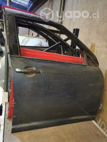 Puerta delantera RH Suzuki swift 2008 0