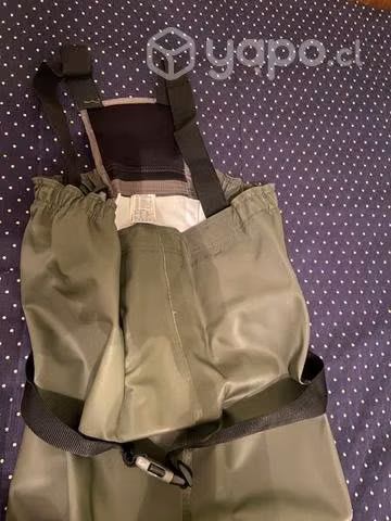 Traje de pesca Caperlan nuevo y sin uso