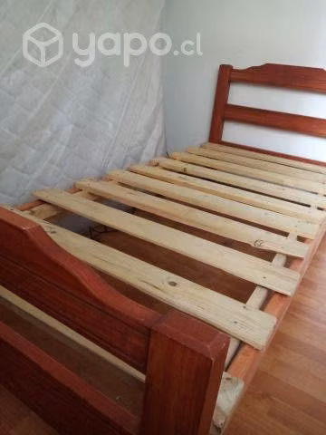 Cama de 1 plaza de madera