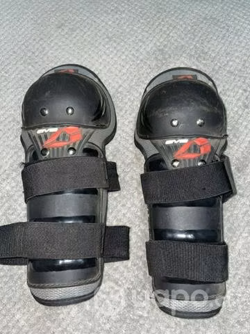 Rodilleras EVS Moto