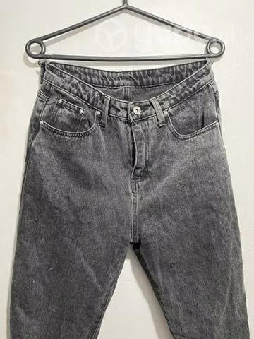 Jean mom negro