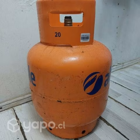 Cocina 6 platos Mademsa con cilindro de gas 15kg