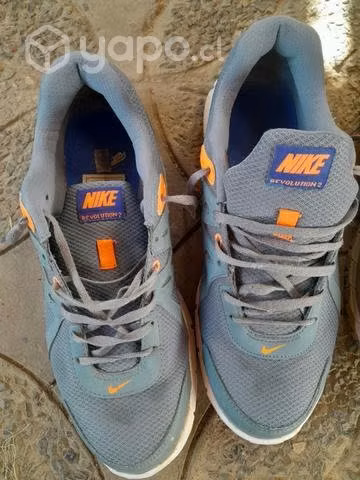 Zapatillas número 43 y 44 - Imagen 2